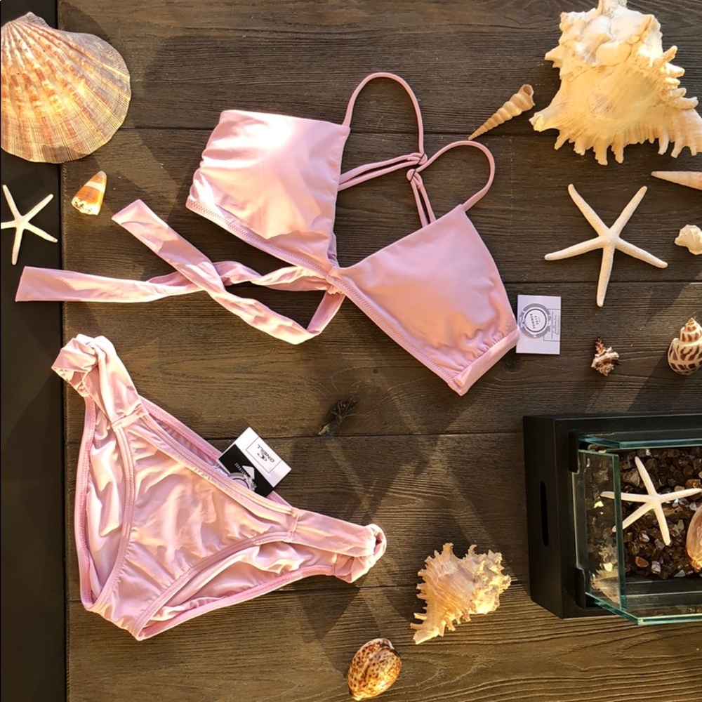 🌴🌼O’Neill- SALT WATER SOLID BIKINI SET🌼🌴 - Picture 2 of 8